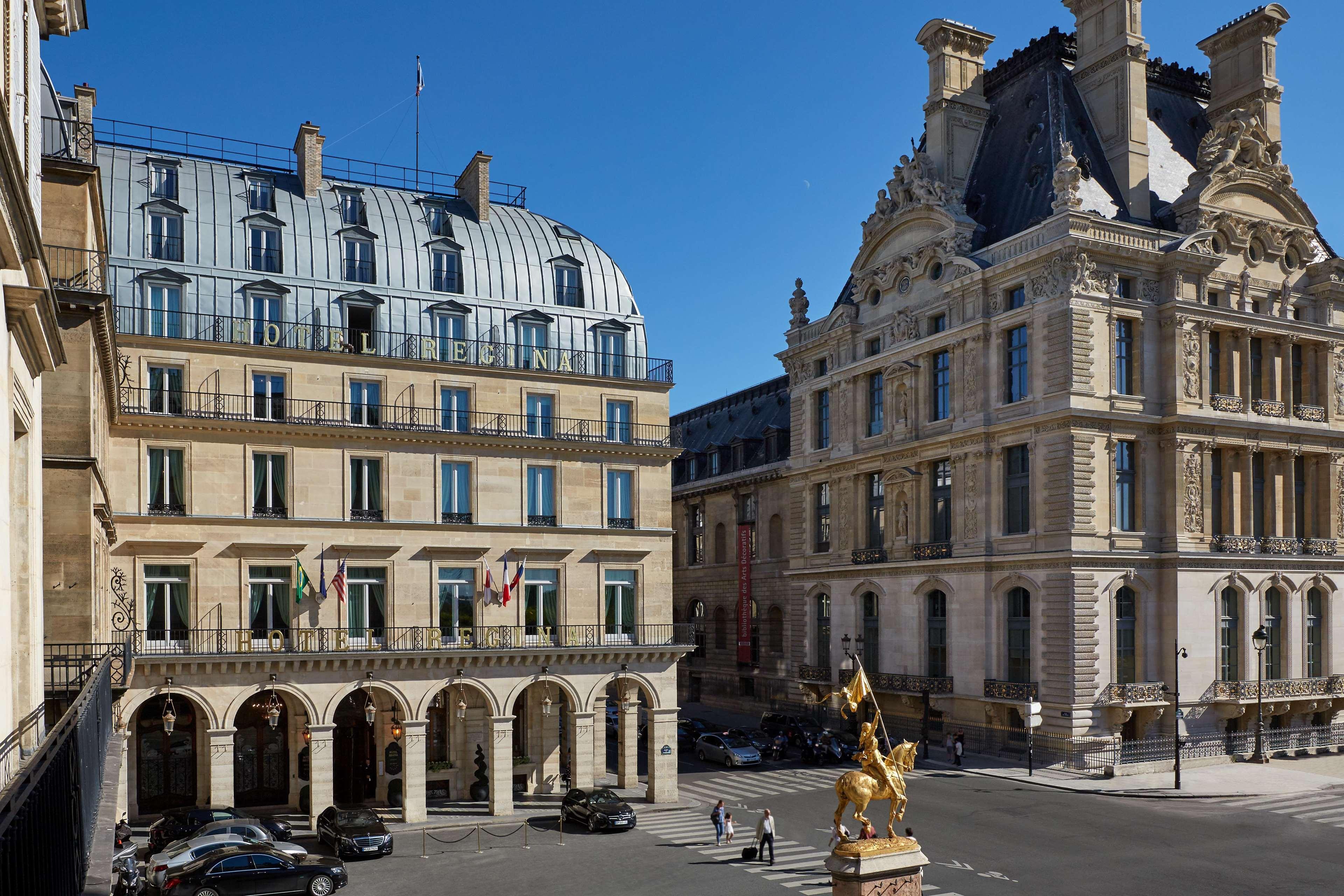 Hotel Regina Louvre Paris Bagian luar foto Hôtel de Crillon