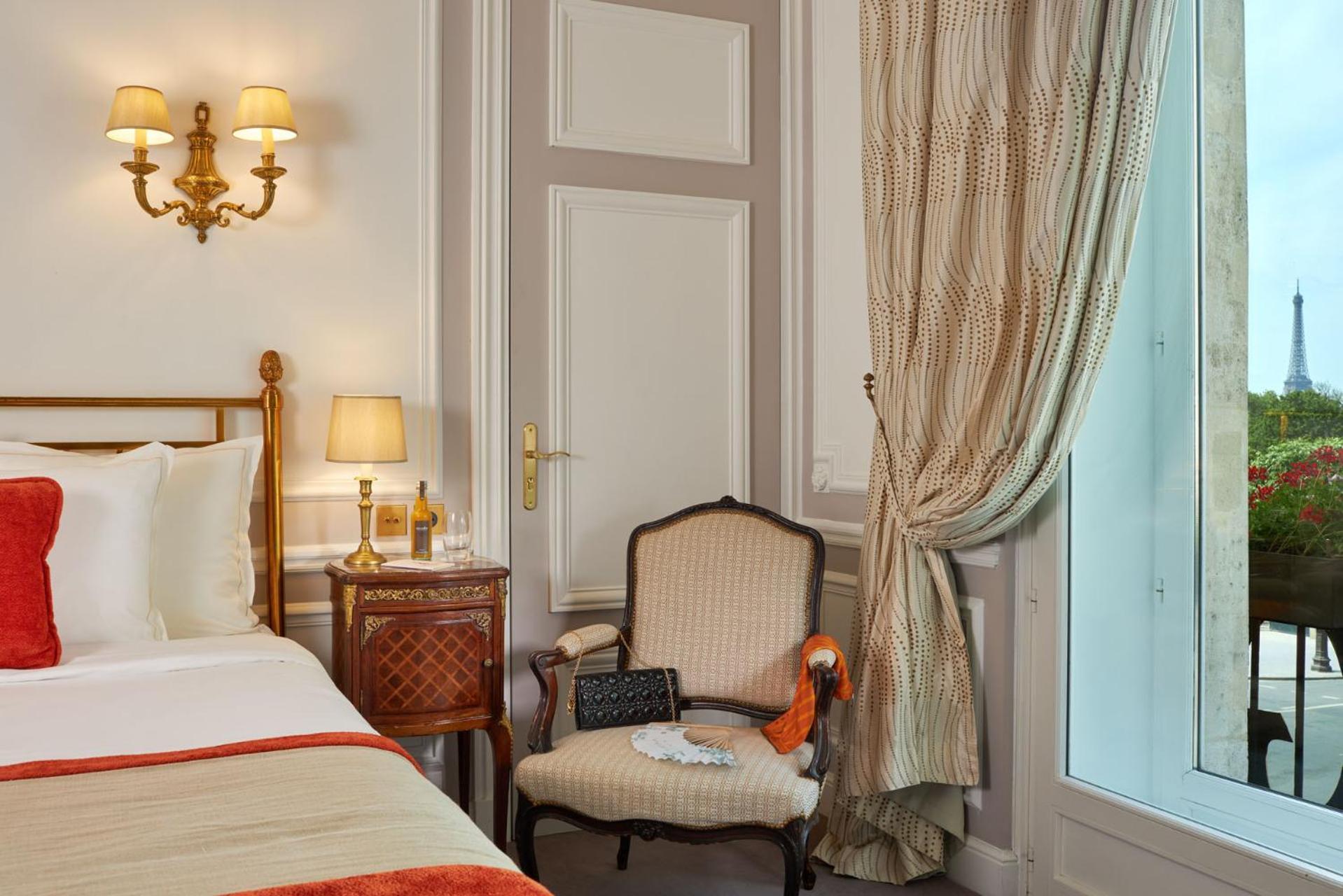 Hotel Regina Louvre Paris Bagian luar foto